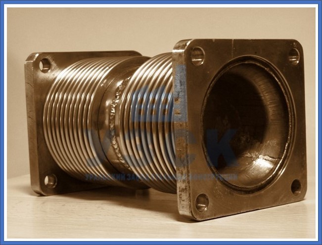 Боковой сильфонный компенсатор в Шымкенте